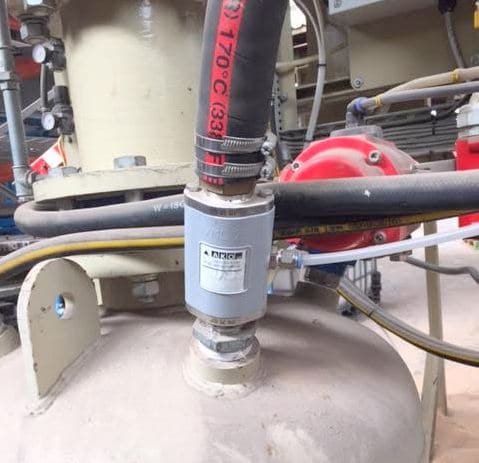 diverter valve for sand