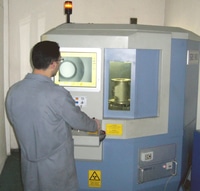 Xray equipment for inspecting squeeze valve joints
