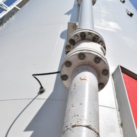 pneumatic shut off valve