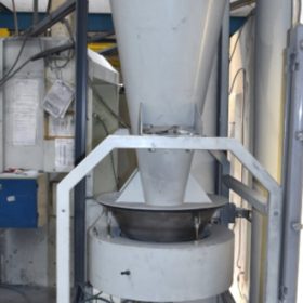 valve for powder coating