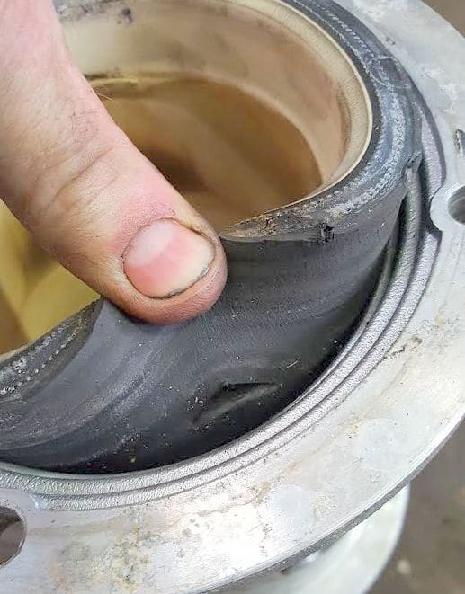 Faulty sleeve tanker valve