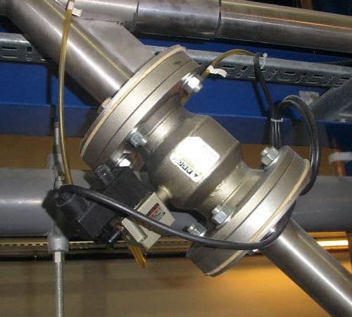 valves for regrind material in contact lens manufacture