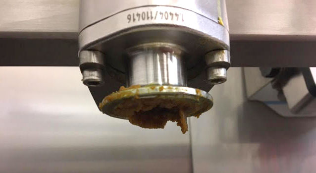 pinch valve with tri-clamp connections