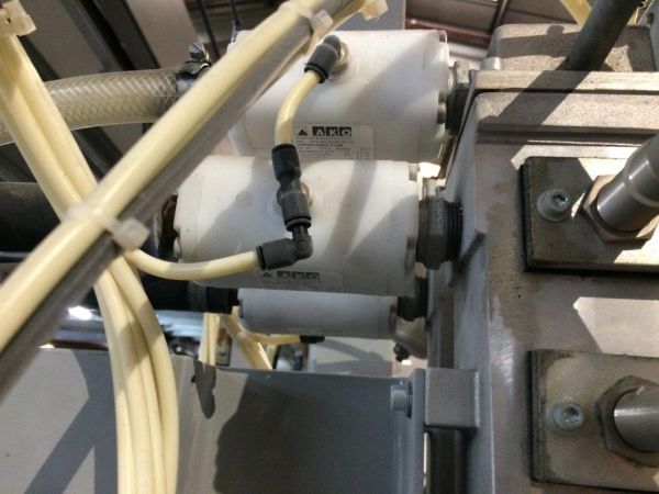 pinch valves used within glass manufacture