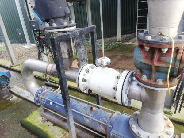 AKO valve for waste water protecting pump from over pressurising