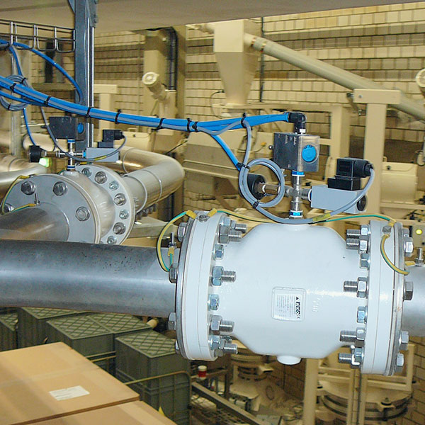Pinch-valves-as-control-valves-for-Ex-zones-AKO-UK