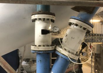 valve for acid activated additives