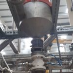 Single pinch valve installation valve for abrasive slurry