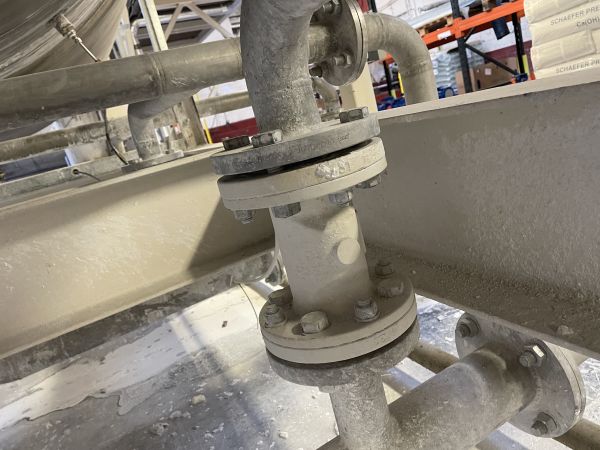 pinch valve for calcium stearate in chemical manufacturing