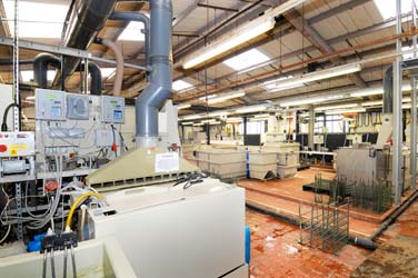 valve for liquid soda lime in metal electroplating