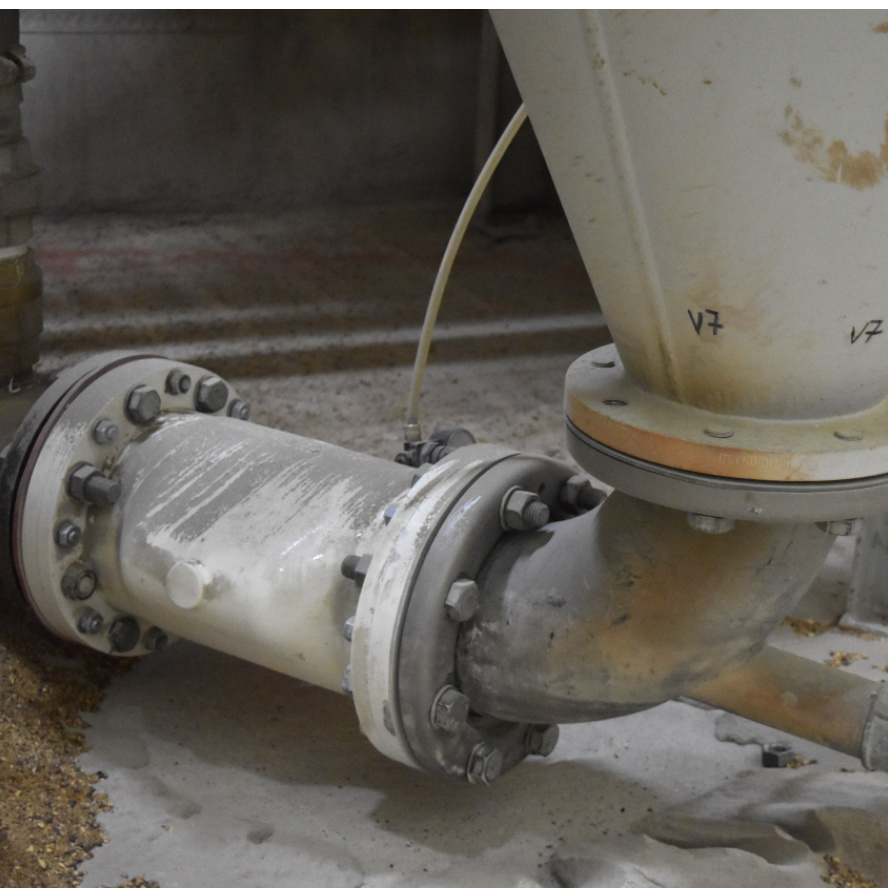 pinch valve for abrasive dry mortar