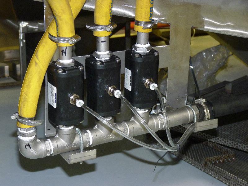 valves for wet blasting