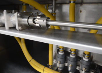 Valves for wet blasting machine