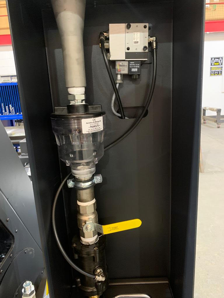 valve for swarf management system