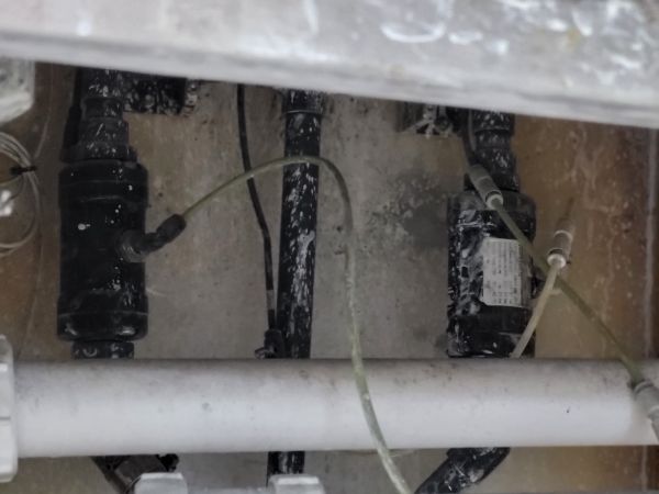 valves for lens polishing fluid