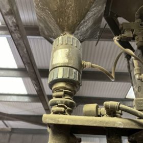 valve for pigment powder