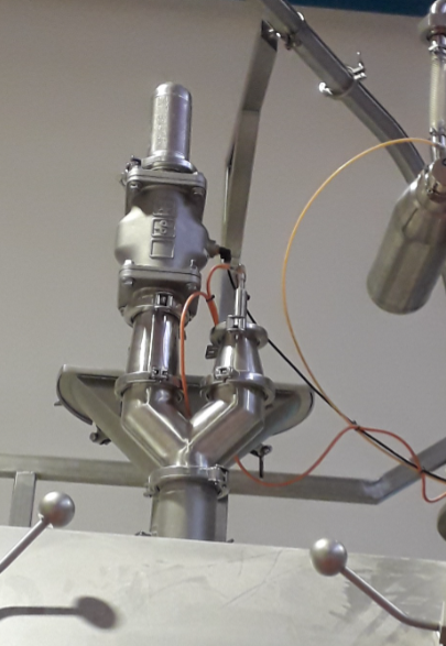 valve for vacuum seal