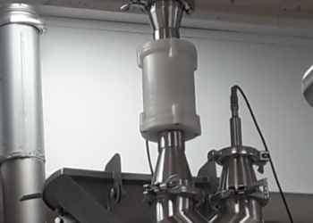 valve for vacuum seal