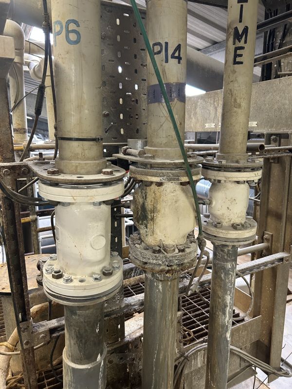 pinch valves for acids