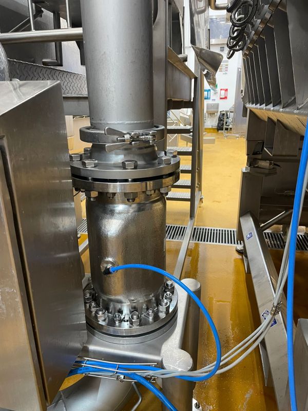 valve for raw meat processing